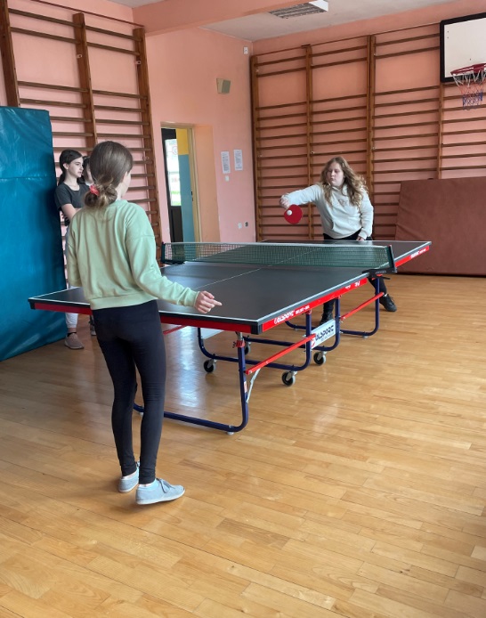 Szkolny Turniej Tenisa Stołowego klas VII